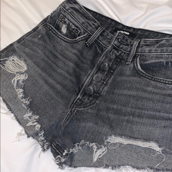 GRLFRND Cindy Short - Picture 4 of 8